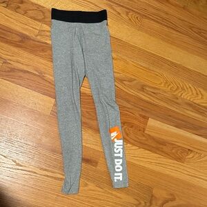 Nike Leggings in Gray with Black Waistband and Orange Detail